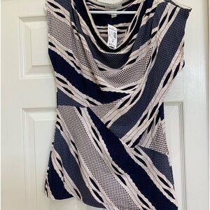 NWT. Dress Barn blouse. Beautiful navy blue and cream color. Medium.